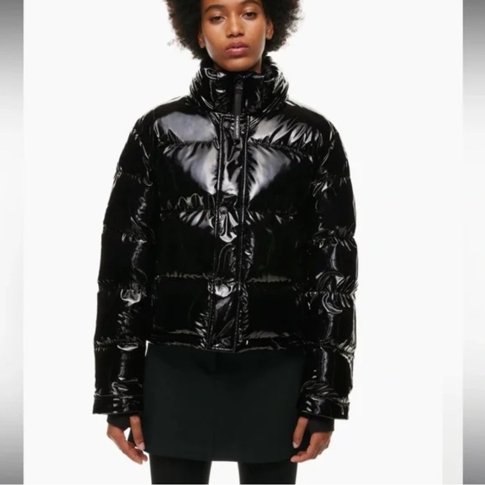 Aritzia Black Laquer Superpuff